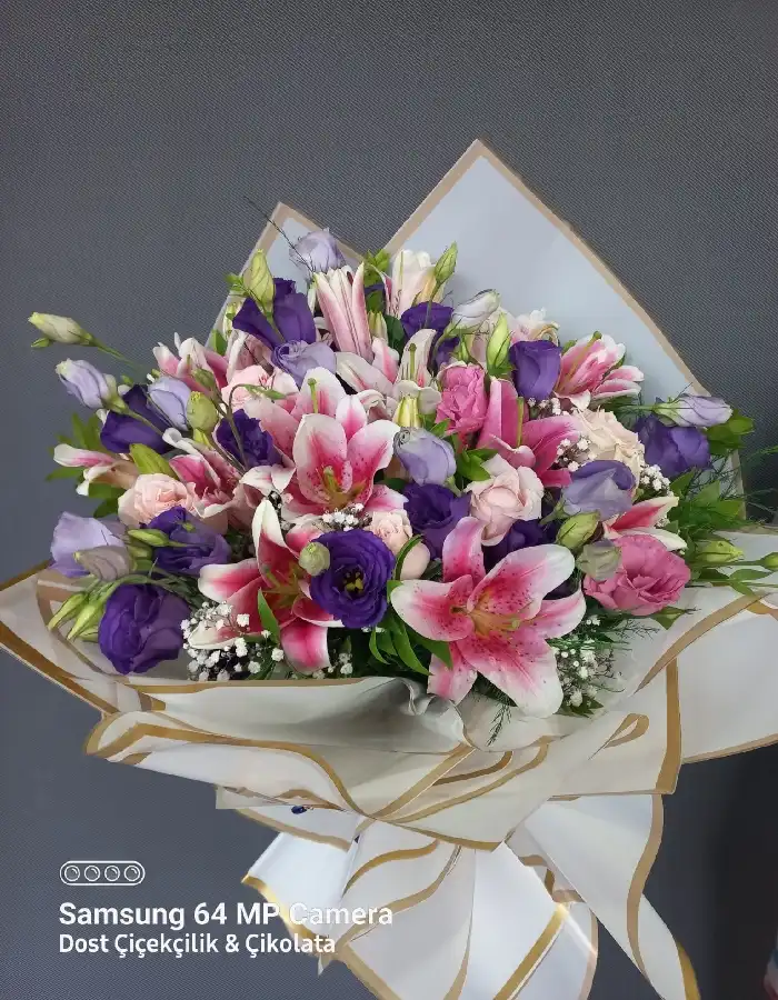 Pembe Kazablanka, Mor Lisyantus Buketi