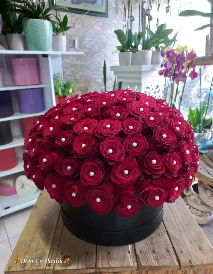 Kutuda 101 Gül Tasarım